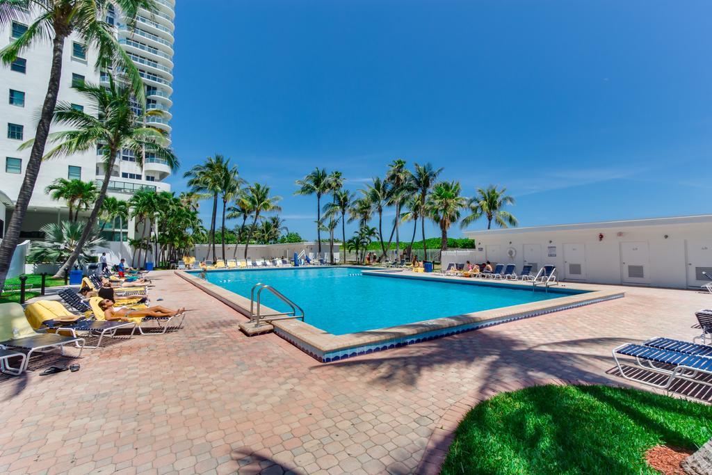 Ocean Front Resort Studio Μαϊάμι Μπιτς Εξωτερικό φωτογραφία